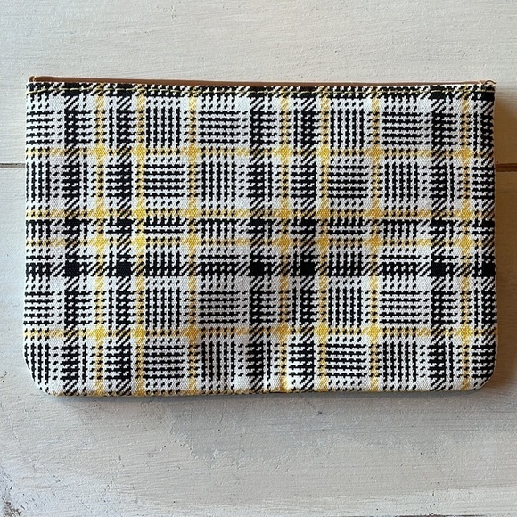 Ipsy Houndstooth Cosmetics Makeup Glam Travel Bag FREE with any $15 purchase! - Picture 4 of 4